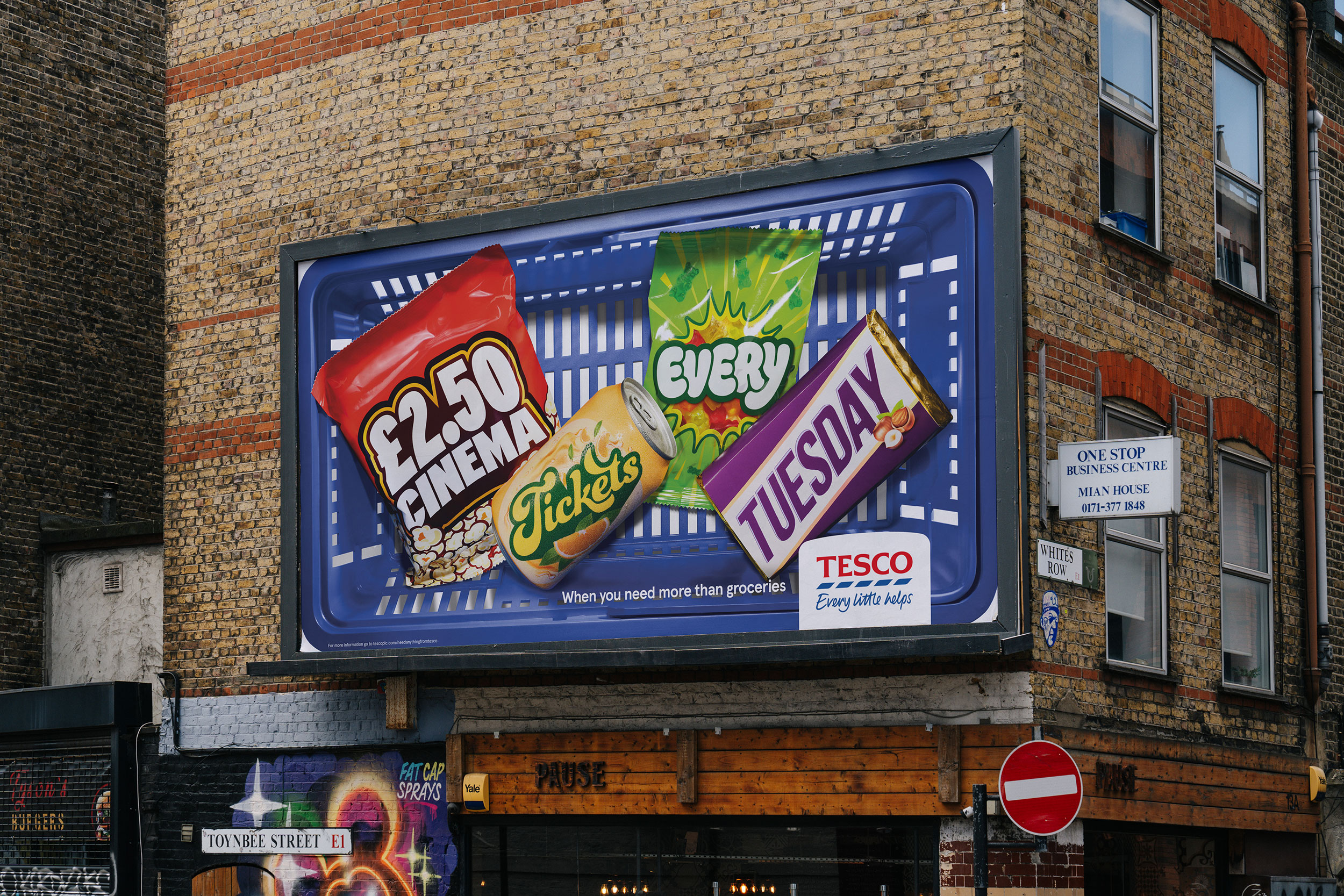 Tesco-baskets-PR-shoots-+-GIF